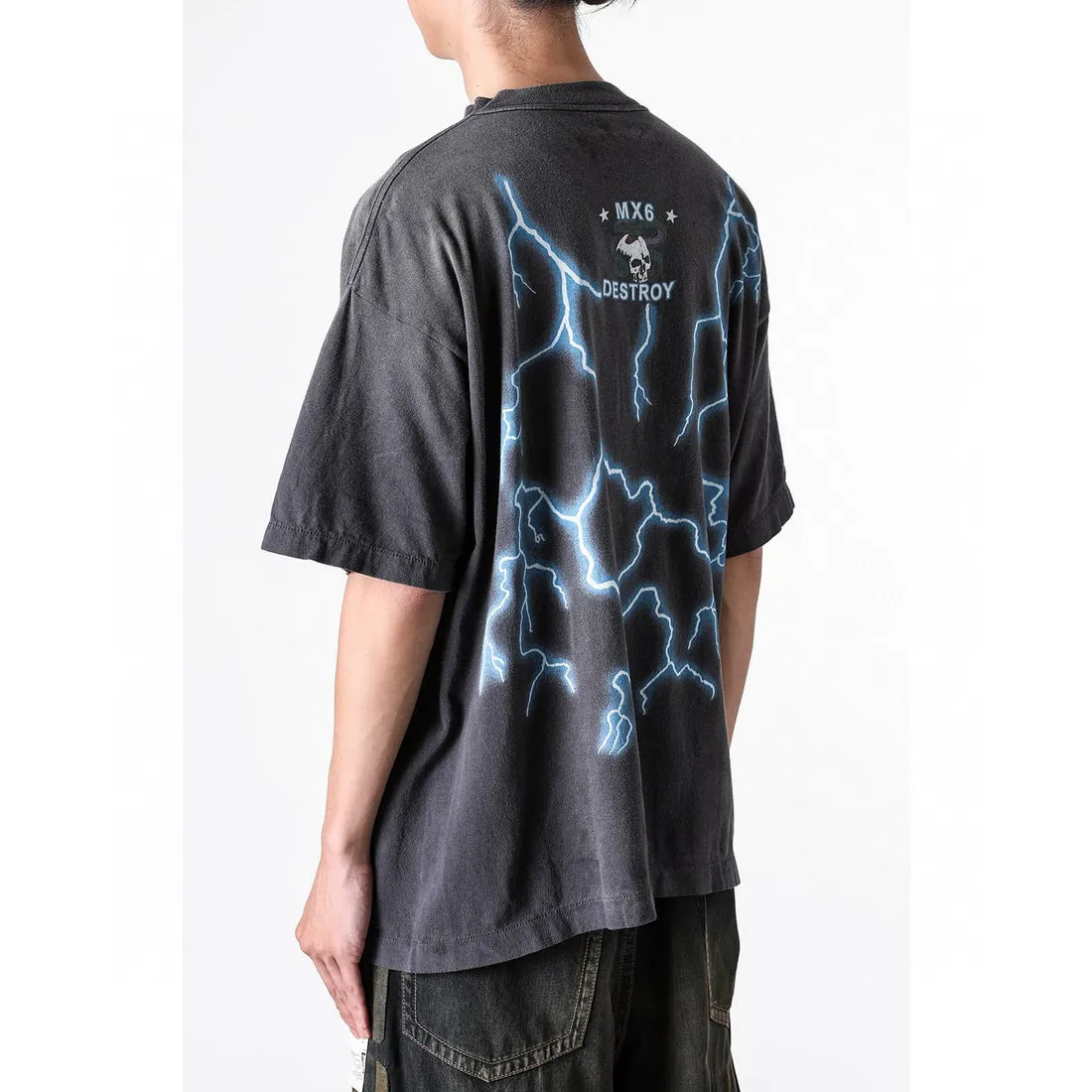 SAINT Mxxxxxx MEDUSA SS TEE/BLK Medusa Hydra retro sulfur-dyed short-sleeves, washed black S-XL, cylindrical fabric with no side seams, the open width is almost meaningless, Assute ready-to-wear dyeing, the whole piece faded, collar and cuffs frayed, many hangings, oversized printing position, genuine level restoration, customized joint main mark/wash mark/with little angel anti-counterfeiting